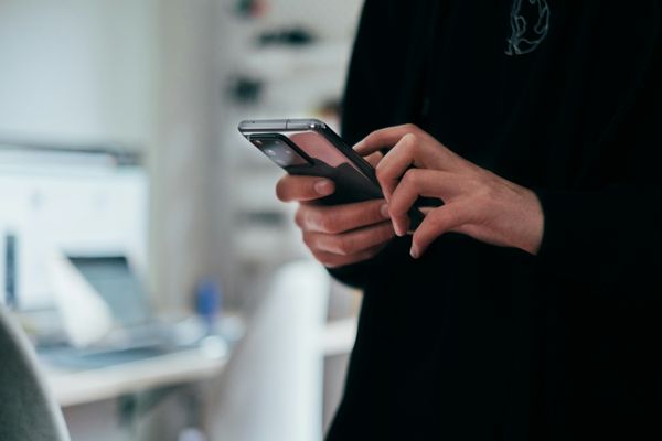 Mobile CRM REBS